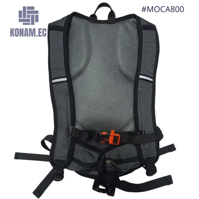 mochila-camping-moca800-atras (1)